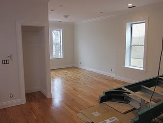 Rented by Realty 2000 Corp