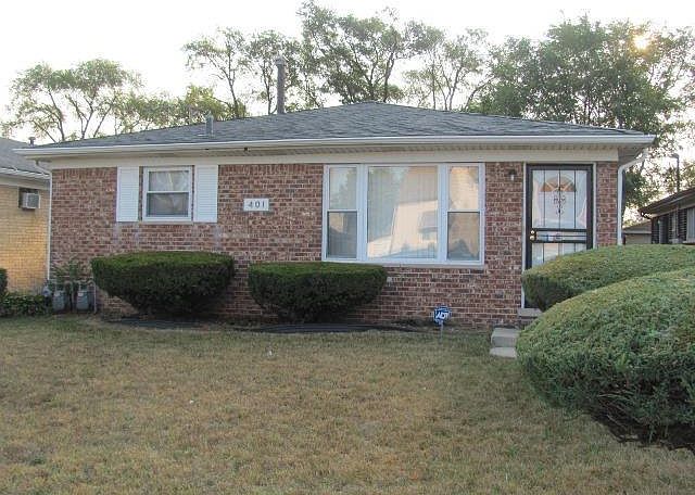 1st image of 401 Greenbay Ave