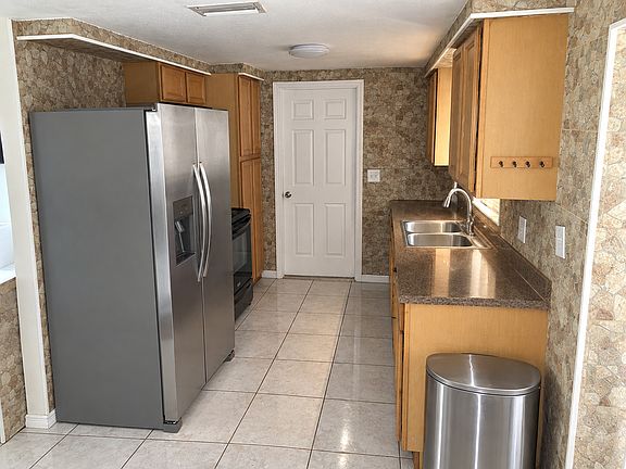 4th image of 5337 Palafox Dr