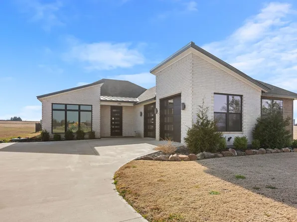 186 Desert Mountain Dr, Gordonville, TX 76245