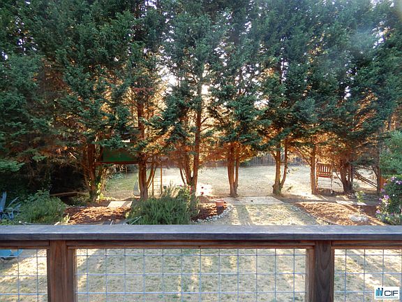 5th image of 4545 Cherryvale Ave