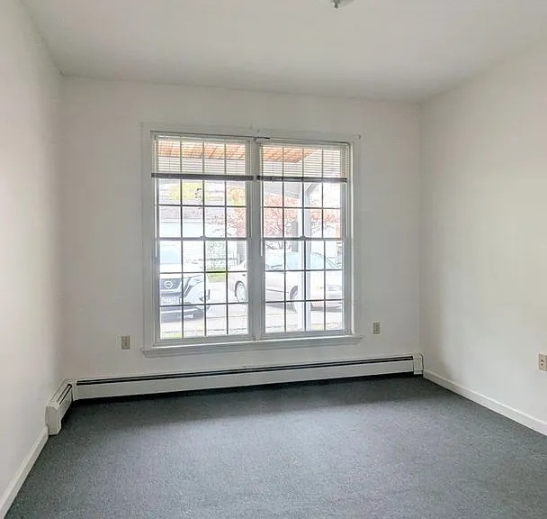 Howell House — Photo 10