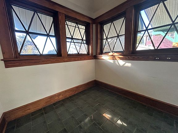 3rd image of 114 Hillside St #A
