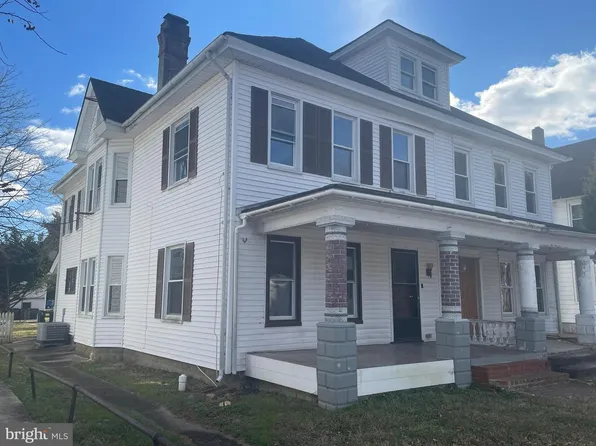404 West St, Clayton, DE 19938