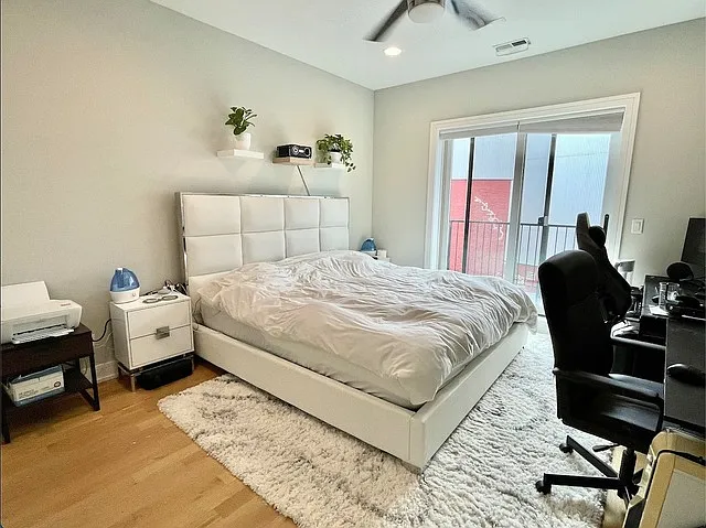 1008 N Larrabee St #3S — Photo 5