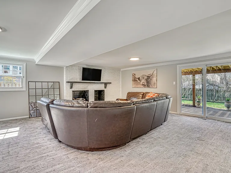 12805 Point Pleasant Dr — Photo 49