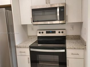Verabella Falls, Miami, FL 33193