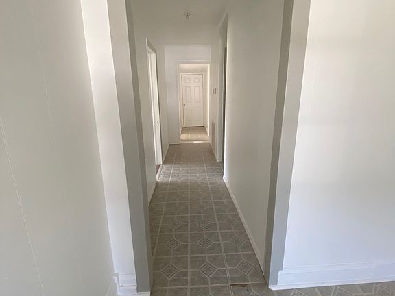4th image of 406 W Noc Dr