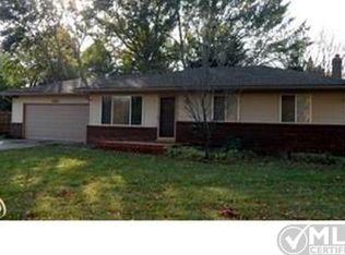 3799 Thomas Rd, Oxford, MI 48371