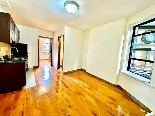 Rented by Avenues Real Estate | media 3