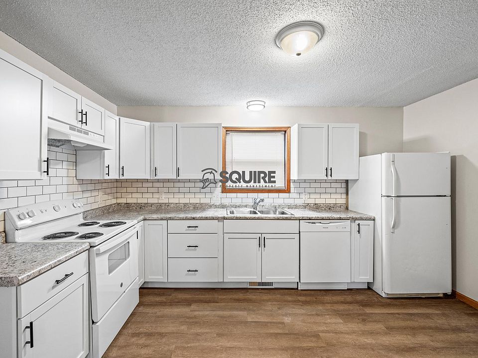 1st image of 1906 5th Ave