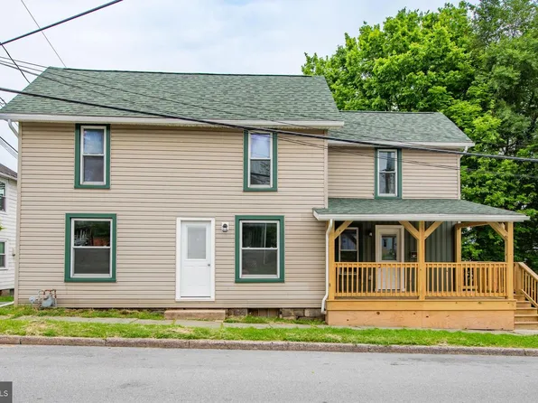 16 N Jones St, Lock Haven, PA 17745