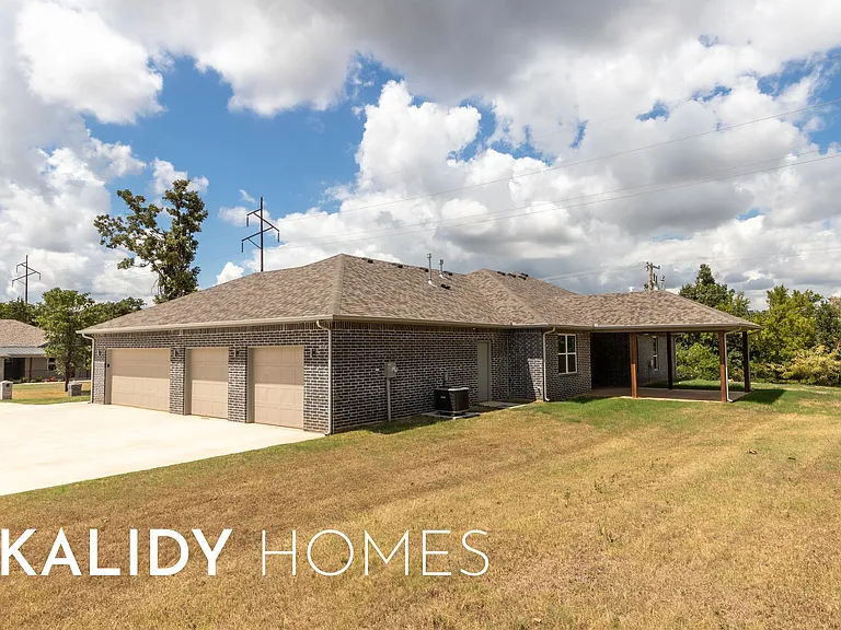 1640 Kalidy Dr — Photo 69