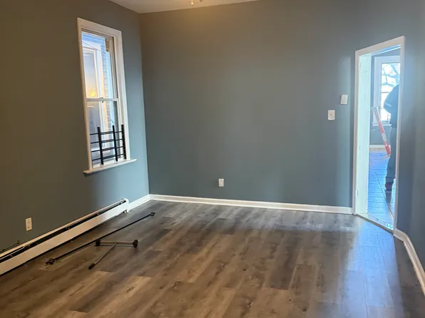 (undisclosed Address), Newark, NJ 07106