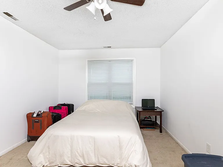 3864 Meadowbrook Ct — Photo 18