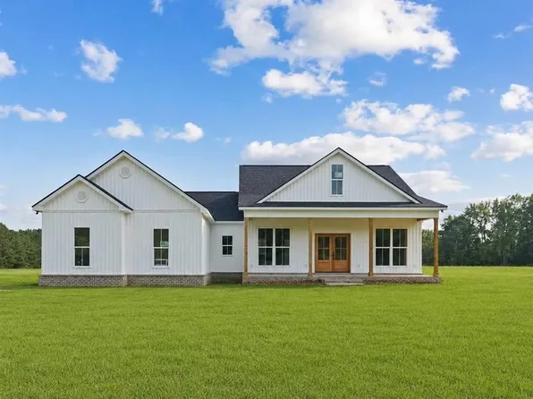1657 Turnpike Rd, Darlington, SC 29532