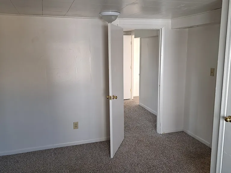 14 Northampton Dr — Photo 14