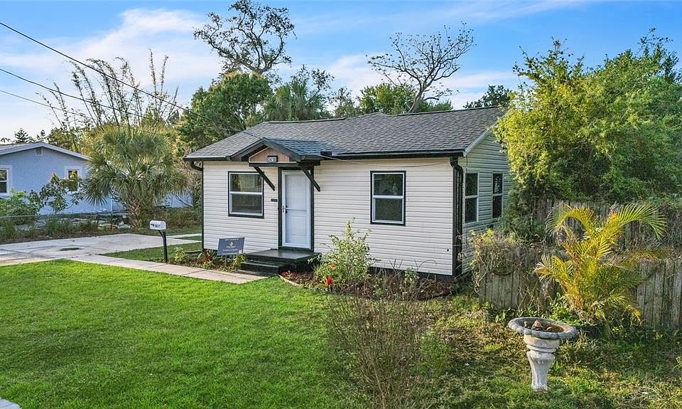 1st image of 5418 6TH AVENUE S