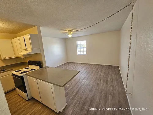 1600 Yonkers St #11 Photo 1