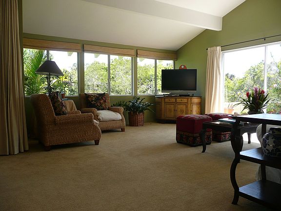 Living Room As You Enter