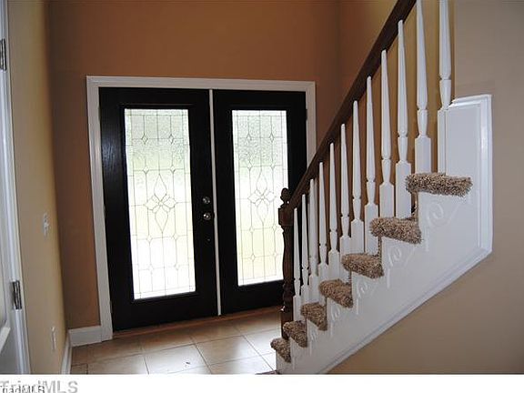 4th image of 2876 Eland Dr