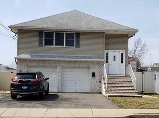 49 5th St APT 2, Saddle Brook, NJ 07663