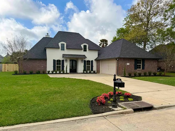 1023 N Worthington Dr, Lake Charles, LA 70605