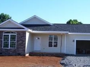 402 Wilson Ct, Jasper, TN 37347