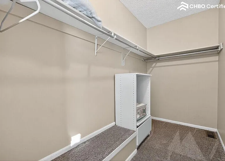 Master Suite Closet