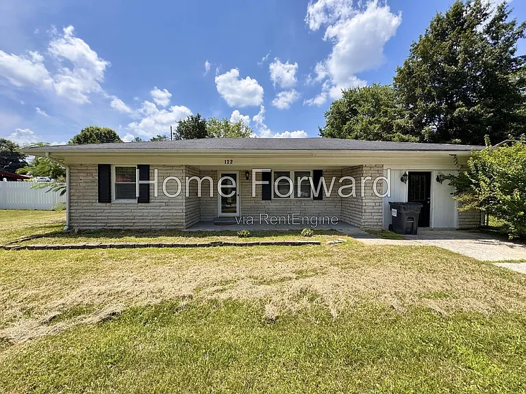 122 Estonia Dr — Photo 1