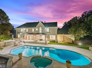 1404 Wynhurst Ln, Vienna, VA 22182