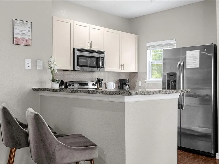 5350 Diplomat Ct #108 — Photo 10
