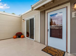 12712 NE 120th St APT G8, Kirkland, WA