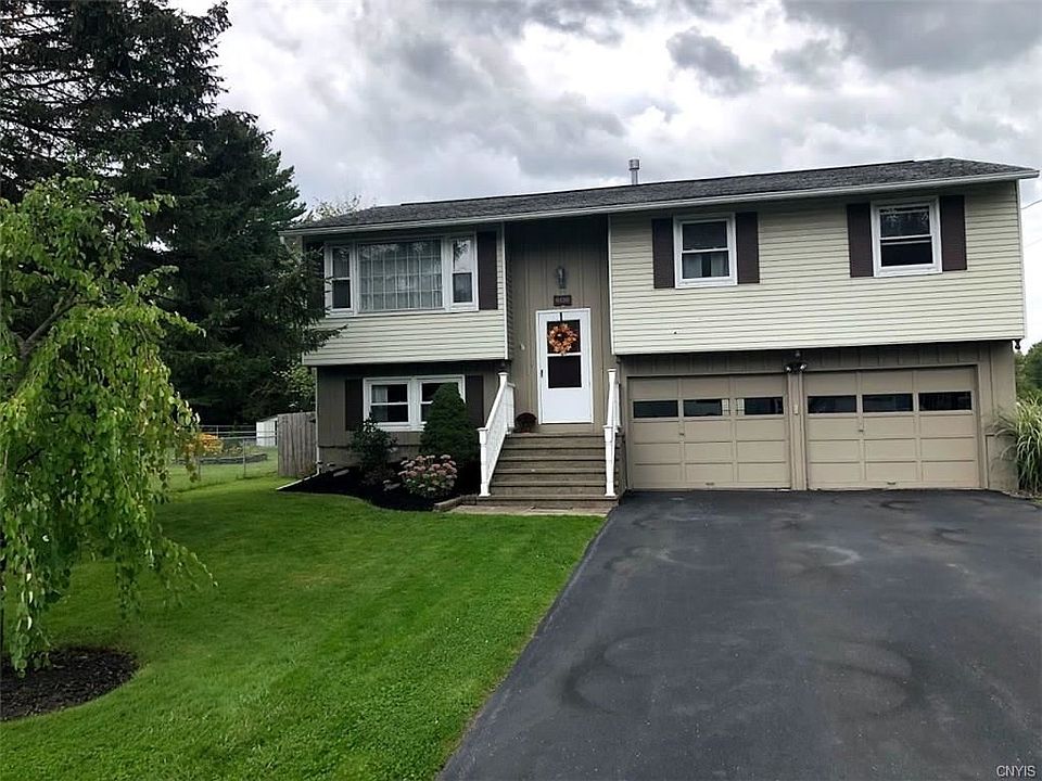 1st image of 4130 Birchwood Dr S