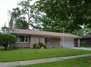 2810 Woodview Dr, Lansing, MI