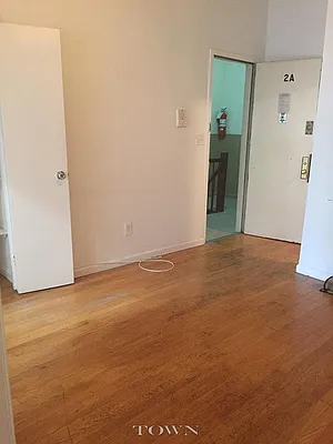 Rented by Town Residential | media 38