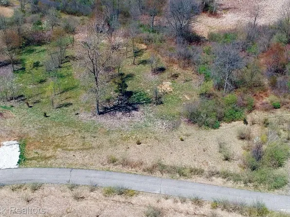 1293 Wind Valley Lot 5, Holly, MI 48442