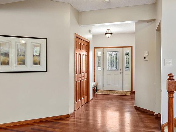 2nd image of 11346 Redwood Pl