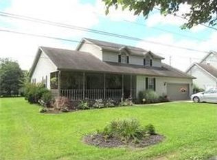 29 Shade Tree Ln, Scott Depot, WV 25560