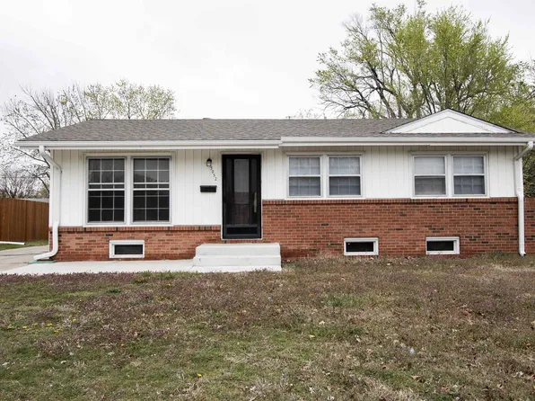 3052 S Bonn Ave, Wichita, KS 67217