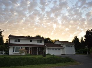 3927 Foxhall Dr NE, Olympia, WA 98516