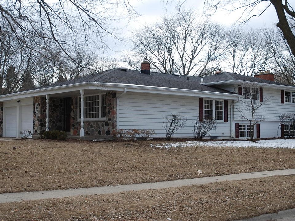 1st image of 700 Westminster Dr