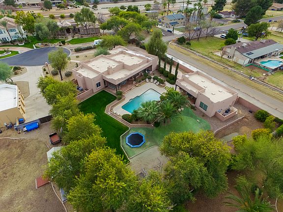 5th image of 3616 E Campbell Ct