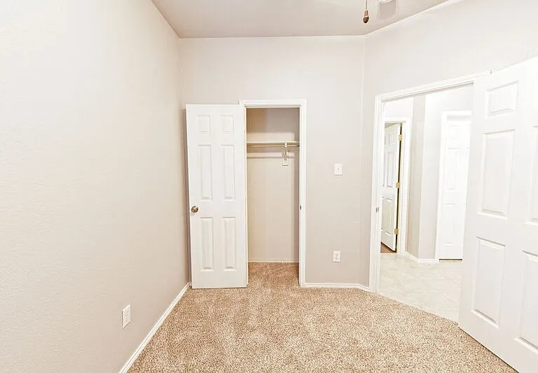 9220 Norman Dr — Photo 16