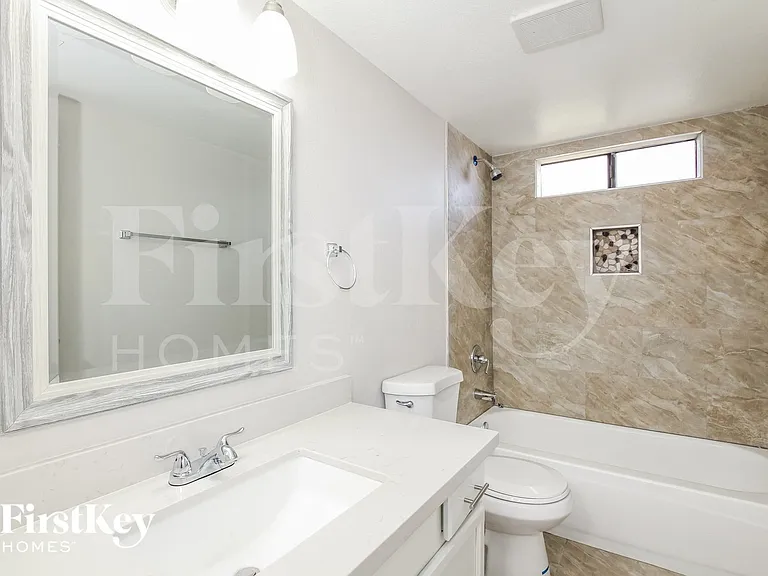 3724 W Michigan Ave — Photo 13
