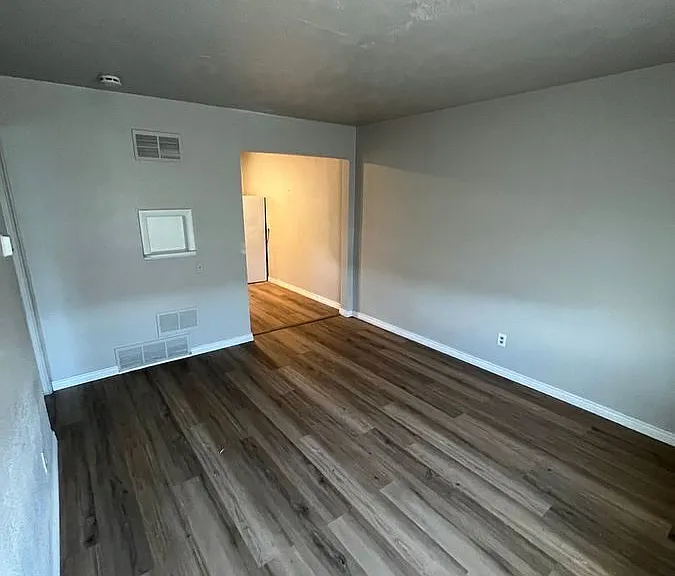 4538 Clayton St #3 — Photo 5