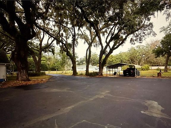 4th image of 950 Old Jesup Rd