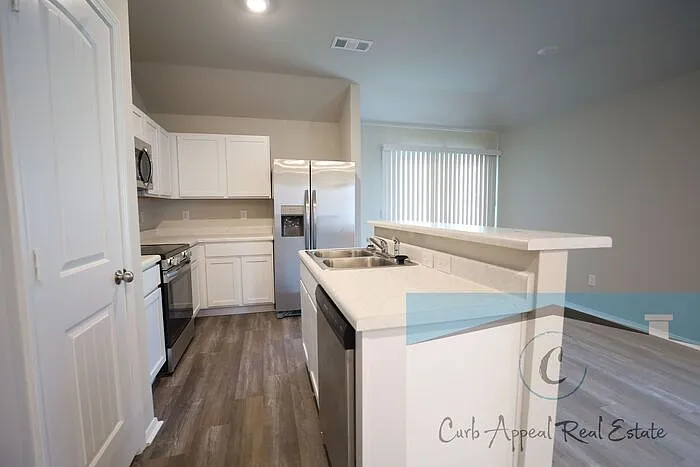 5502 Crockett Dr — Photo 6