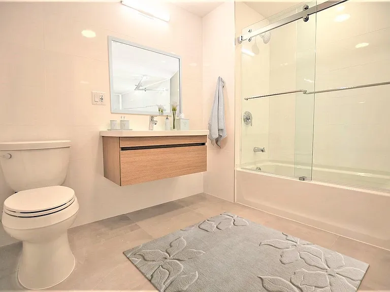 111 Washington St #501 — Photo 10