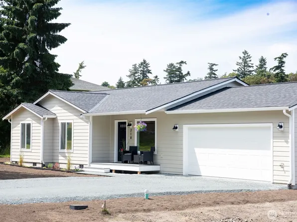 218 NW 3rd Street, Coupeville, WA 98239